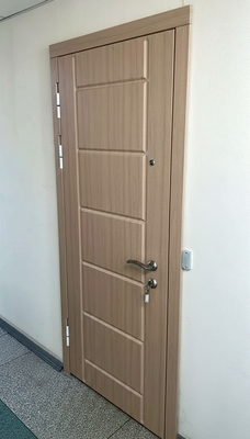 Квартирная дверь МДФ Квартирная дверь МДФ